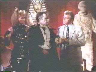 [Sledge handcuffing Vincent Lagarski]